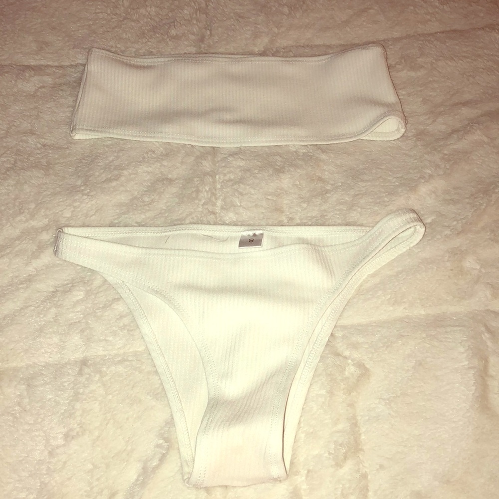 High waisted Bandeau